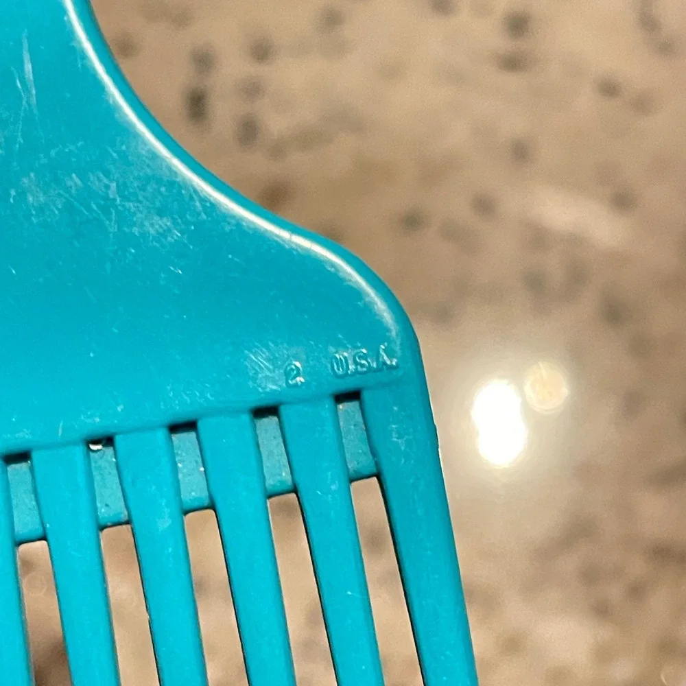 Vtg Goody Hair Pick Plastic Handle Lift Comb 6.5